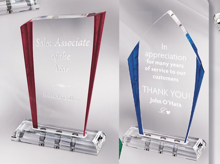 (image for) Magnetique Stand Up Acrylic Awards